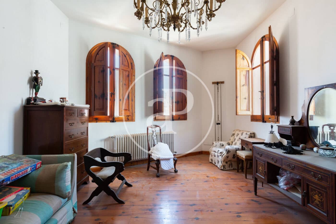 Lejlighed til salg i Valencia by - € 7.500.000 (Ref: 9000055)