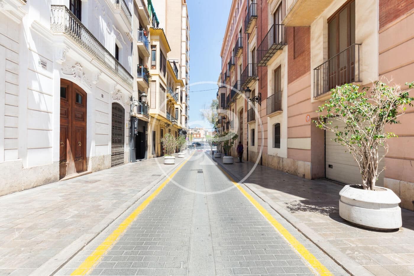 Lejlighed til salg i Valencia by - € 7.500.000 (Ref: 9000055)