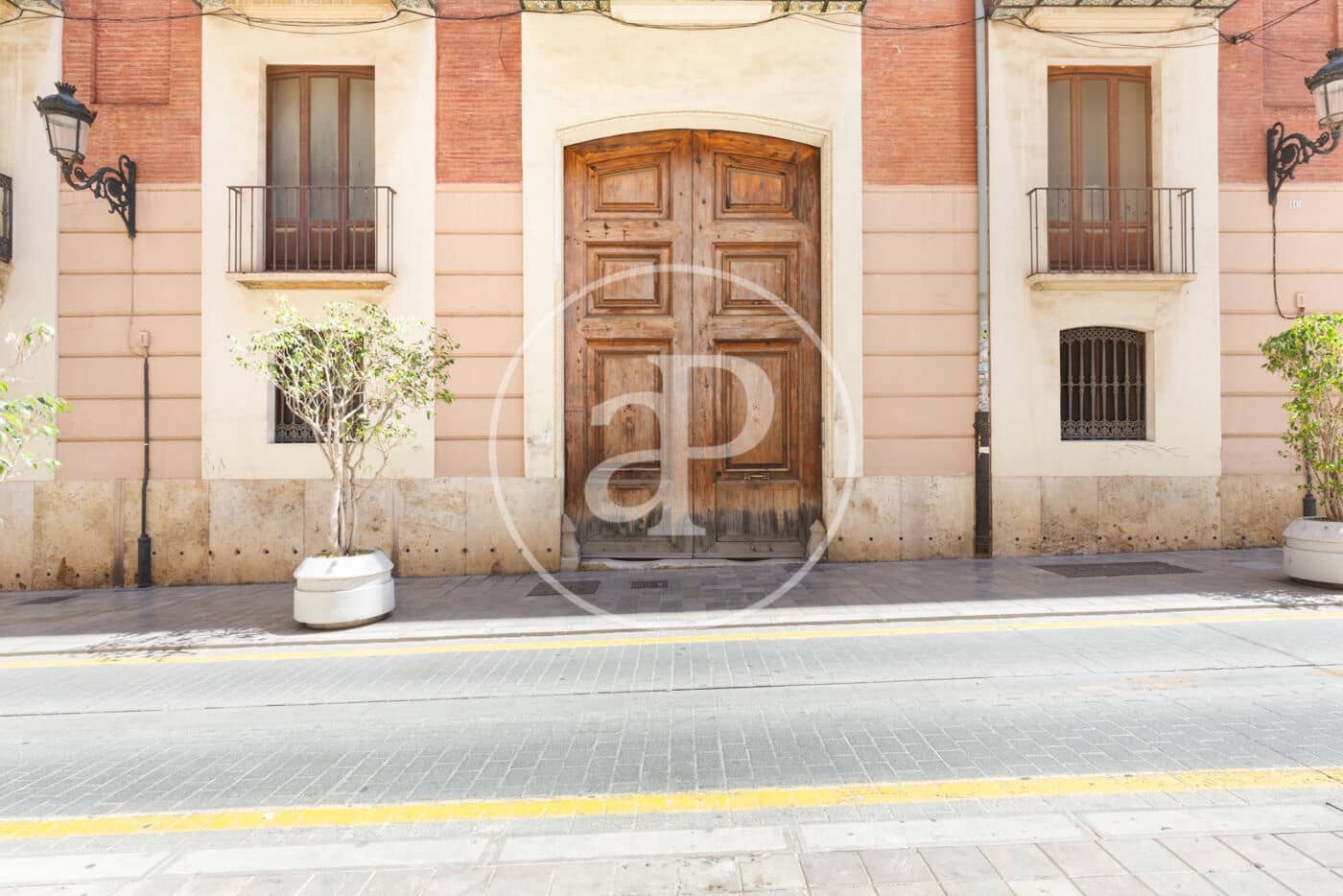 Lejlighed til salg i Valencia by - € 7.500.000 (Ref: 9000055)