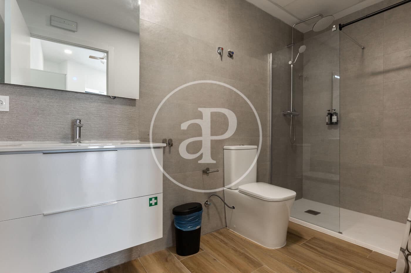 1 soveværelse Villa til salg i Valencia by - € 195.000 (Ref: 9000056)