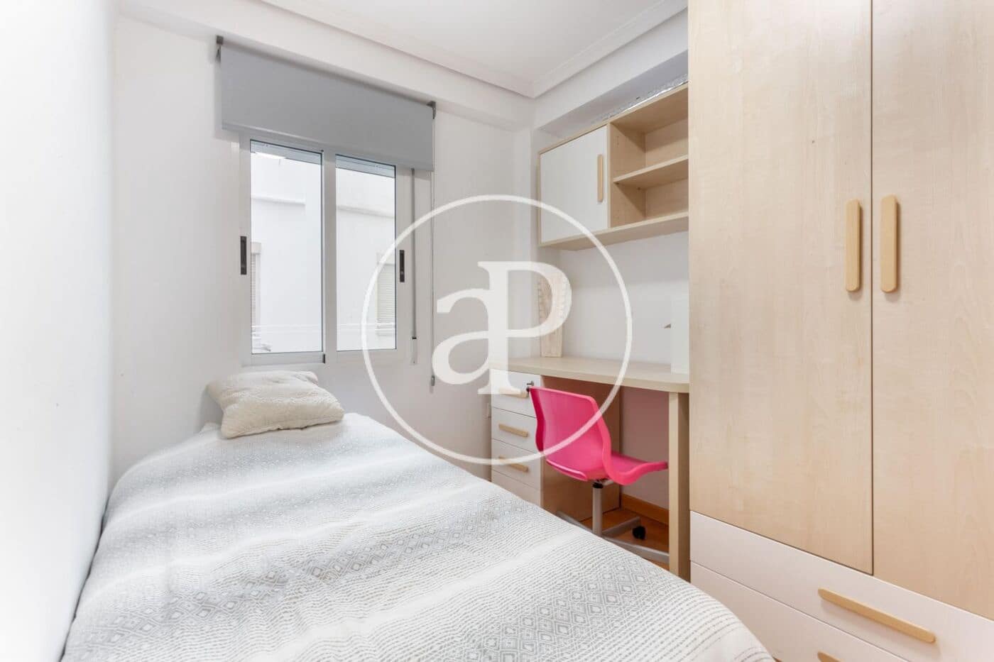 3 soveværelse Lejlighed til leje i Valencia by - € 1.400 (Ref: 9000065)