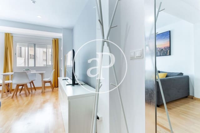 3 soveværelse Lejlighed til leje i Trinitat, Valencia by - € 1.400 (Ref: 9000065)
