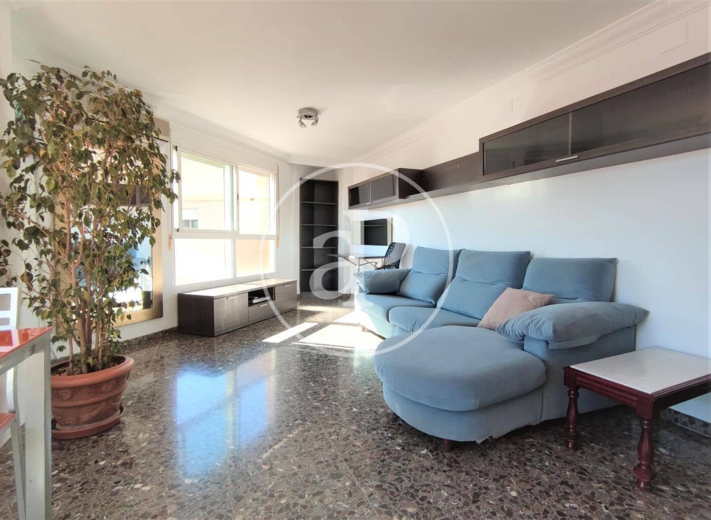 3 bedroom Penthouse for rent in Tavernes Blanques - € 1,350 (Ref: 9000077)