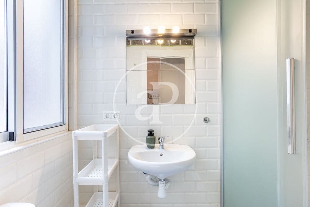 1 camera da letto Appartamento da affittare in Valencia citta - 1.300 € (Rif: 9000086)