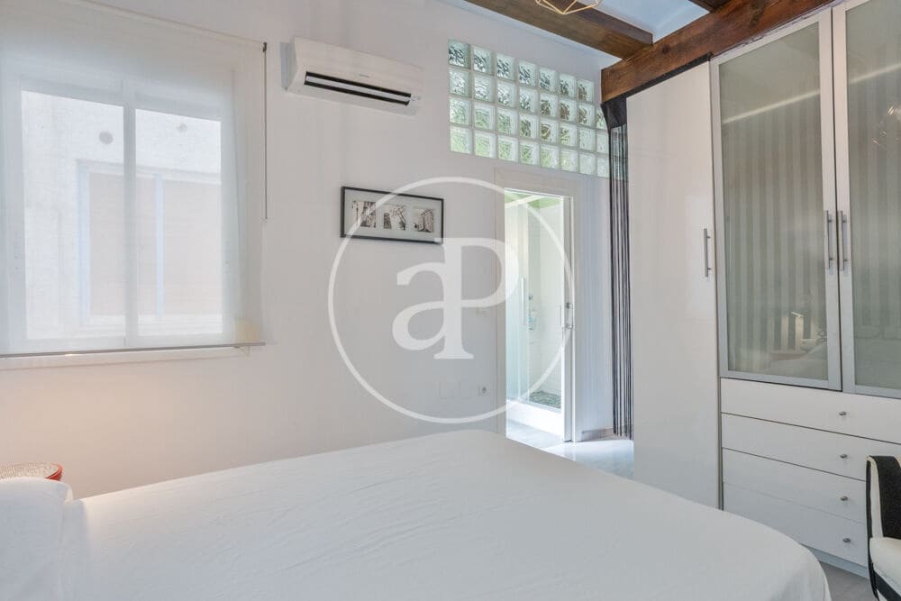 1 camera da letto Appartamento da affittare in Valencia citta - 1.300 € (Rif: 9000086)