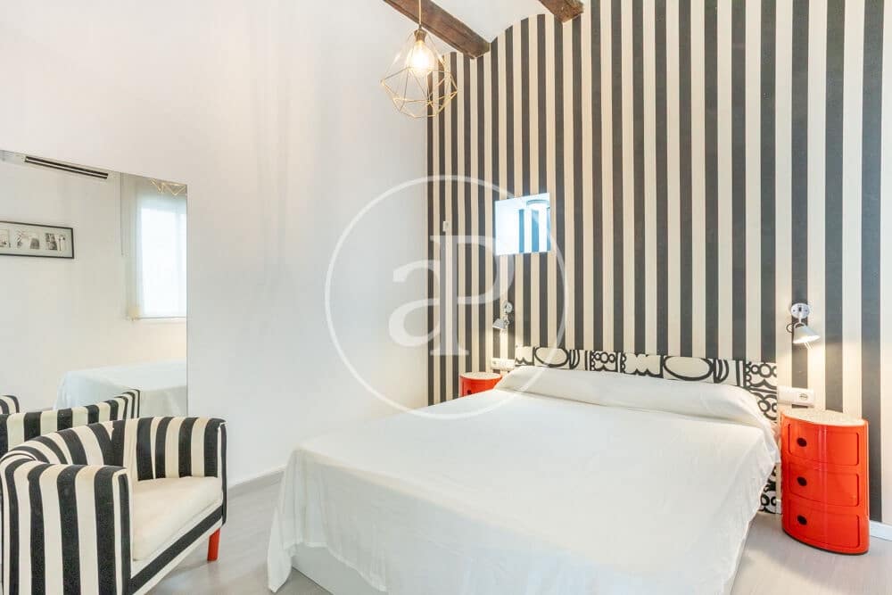 1 camera da letto Appartamento da affittare in Valencia citta - 1.300 € (Rif: 9000086)