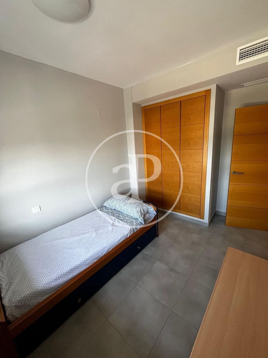 3 makuuhuone Kattohuoneisto vuokrattavana paikassa Almenara mukana uima-altaan - 1 500 € (Ref: 9000094)