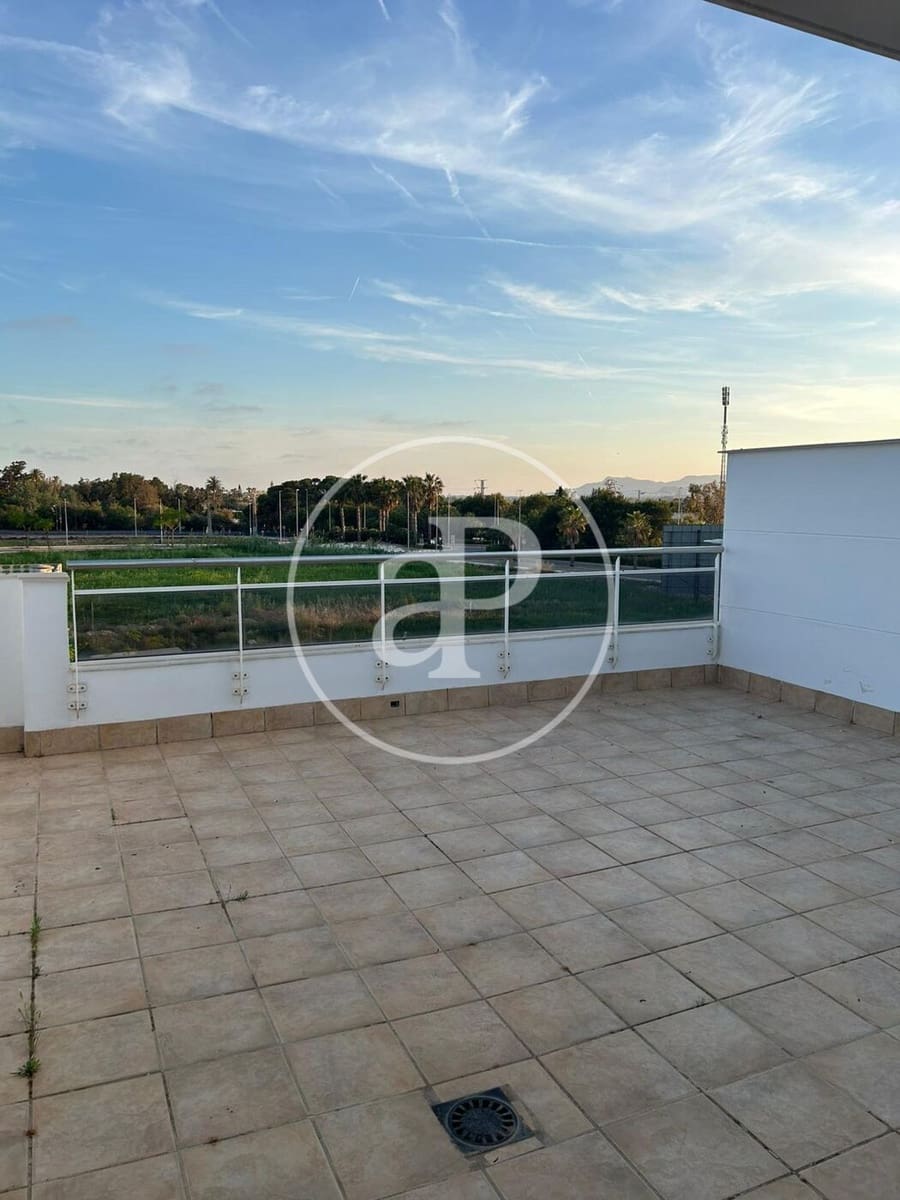 3 quarto Penthouse para arrendar em Almenara com piscina - 1 500 € (Ref: 9000094)