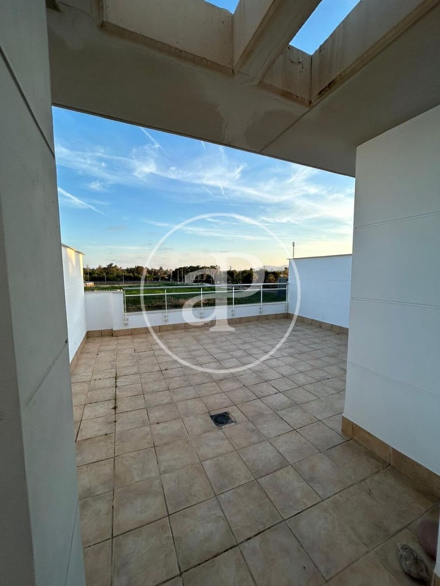 3 quarto Penthouse para arrendar em Almenara com piscina - 1 500 € (Ref: 9000094)