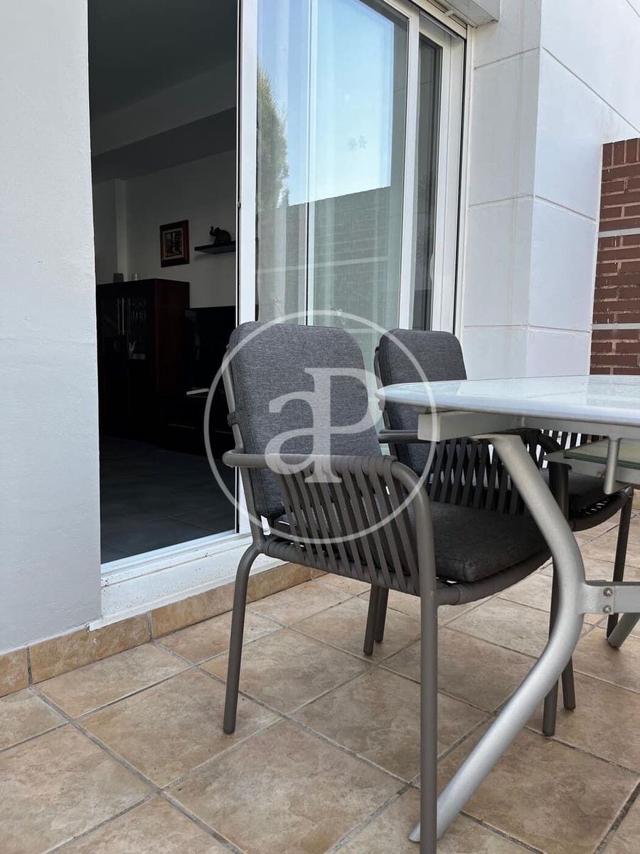 3 quarto Penthouse para arrendar em Almenara com piscina - 1 500 € (Ref: 9000094)