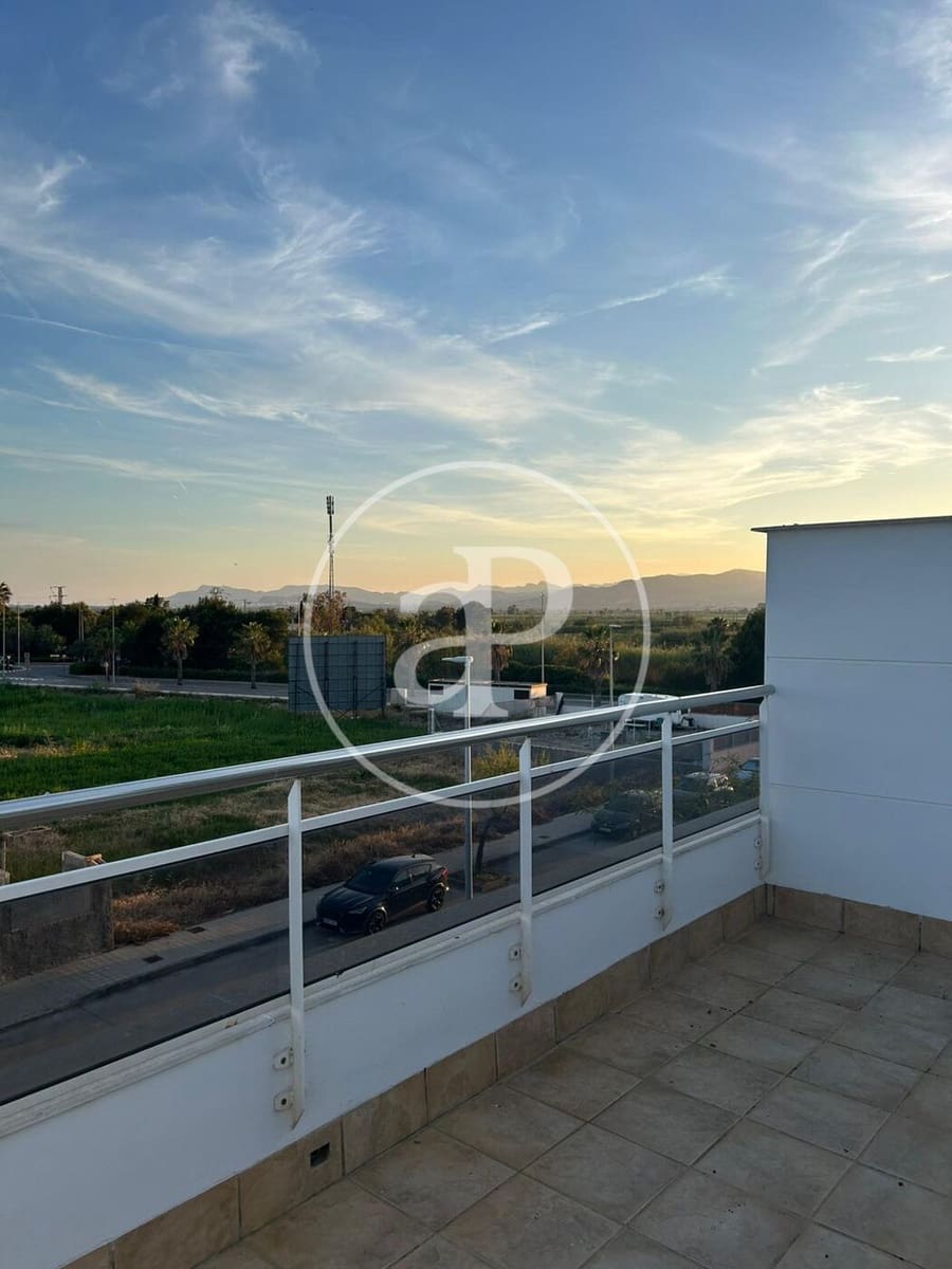 3 quarto Penthouse para arrendar em Almenara com piscina - 1 500 € (Ref: 9000094)