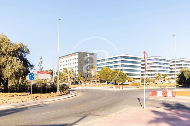 Villa til salg i Valterna, Paterna - € 190.000 (Ref: 9000105)