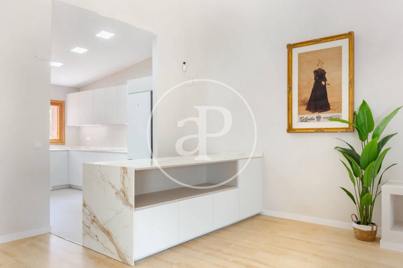 5 bedroom Villa for sale in Chiva with pool - € 750,000 (Ref: 9000107)