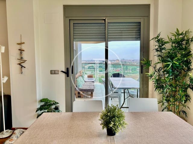 3 soveværelse Lejlighed til leje i La Punta, Valencia by med swimmingpool - € 2.000 (Ref: 9001760)