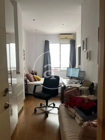 2 soveværelse Lejlighed til salg i La Gran Via, Valencia by - € 600.000 (Ref: 9001762)