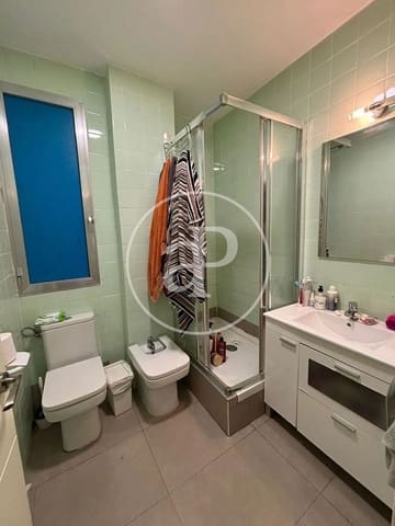 2 soveværelse Lejlighed til salg i La Gran Via, Valencia by - € 600.000 (Ref: 9001762)