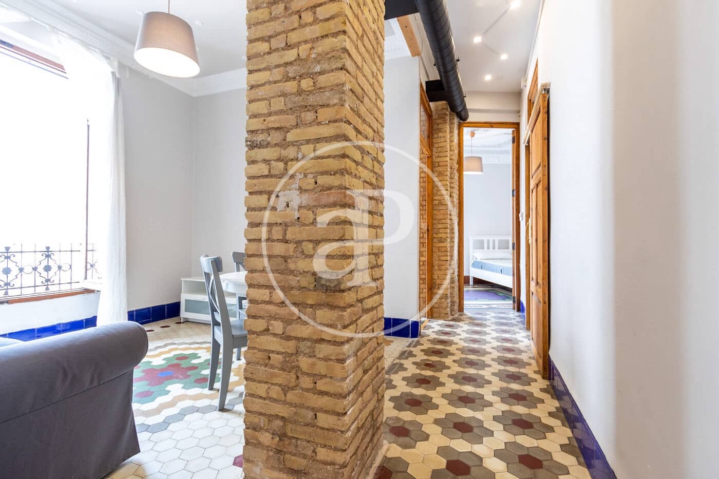 4 slaapkamer Appartement te huur in Valencia stad - € 2.000 (Ref: 9003077)