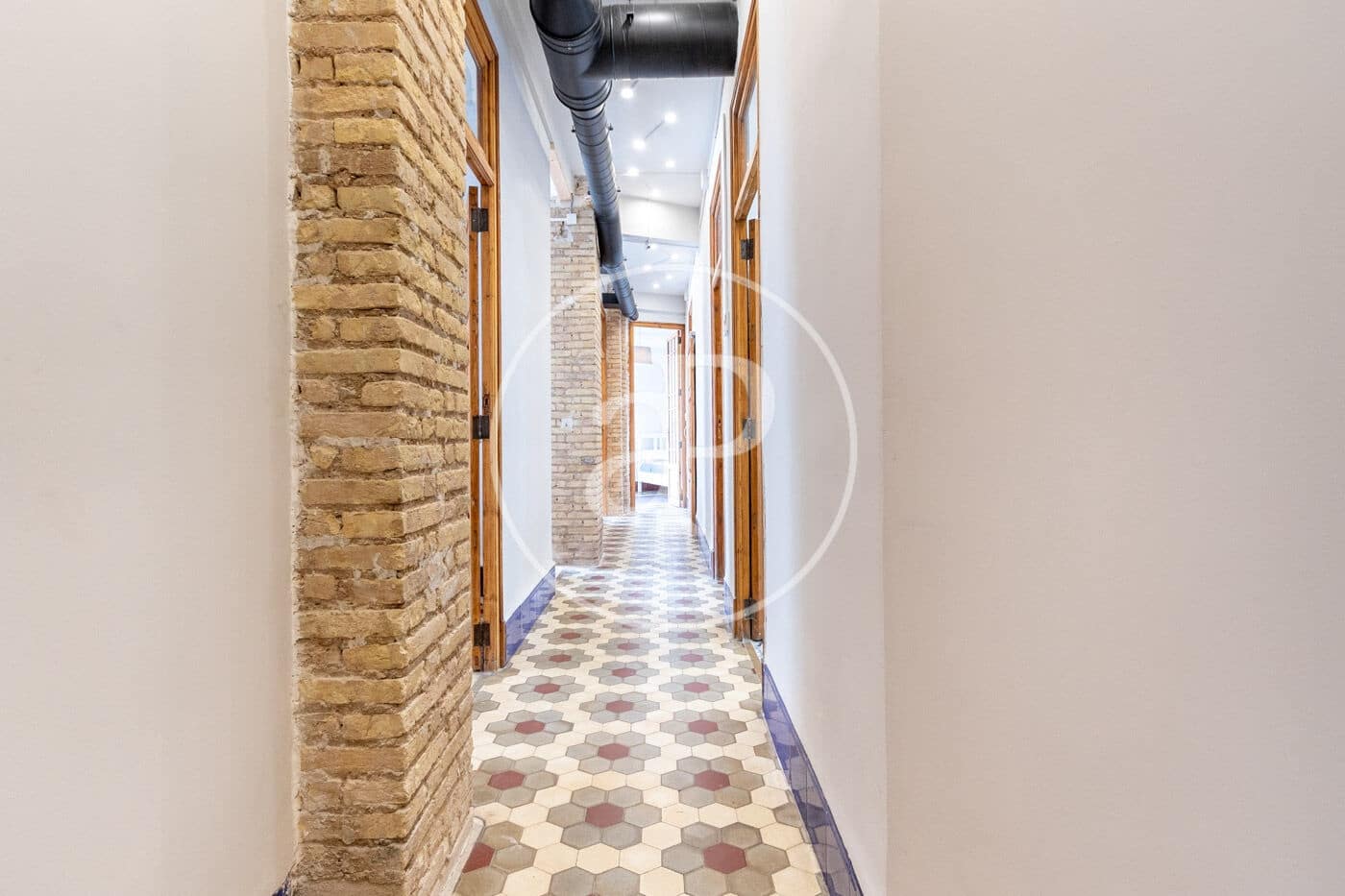 4 slaapkamer Appartement te huur in Valencia stad - € 2.000 (Ref: 9003077)