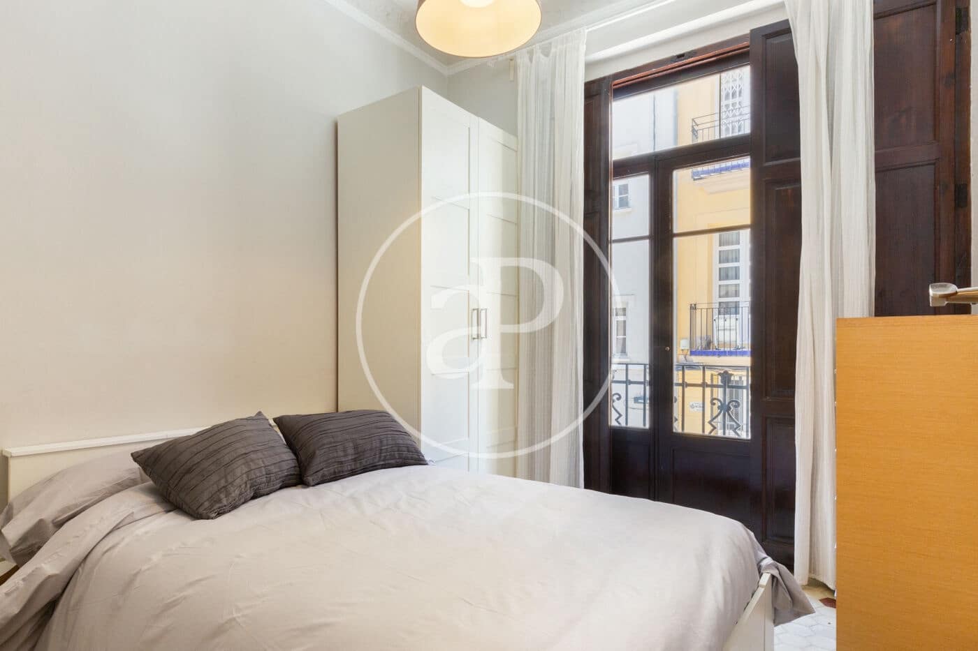 4 Zimmer Apartment zu vermieten in Valencia Stadt - 1.500 € (Ref: 9003078)