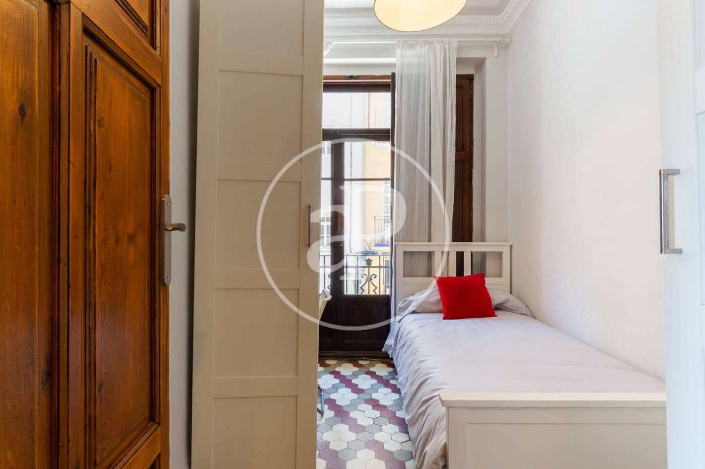 4 Zimmer Apartment zu vermieten in Valencia Stadt - 1.500 € (Ref: 9003078)