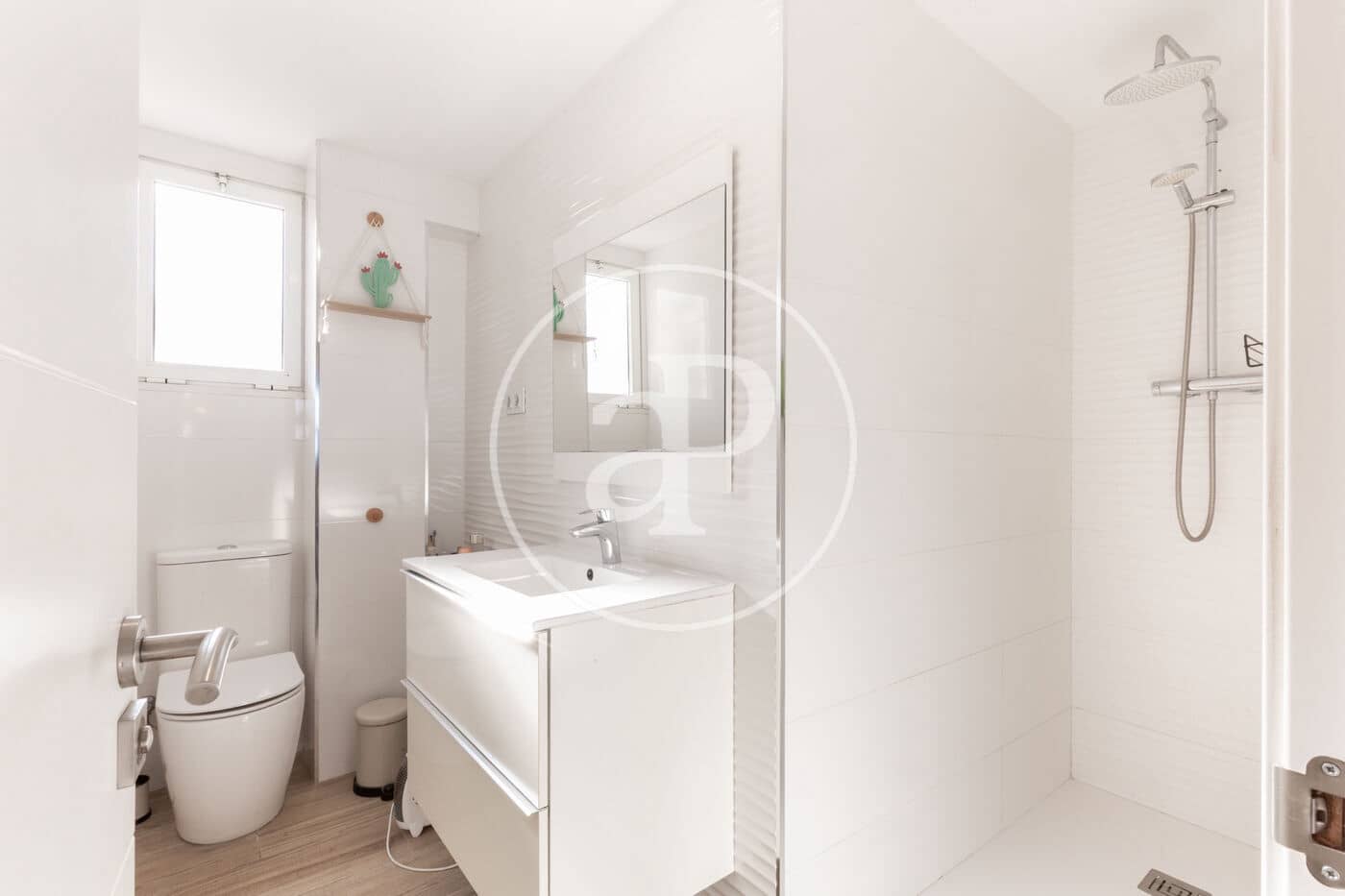 2 bedroom Apartment for sale in Valencia city - € 305,000 (Ref: 9003079)