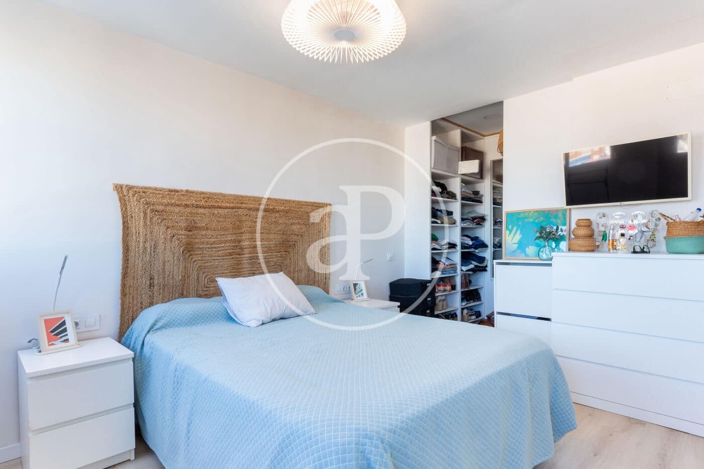 2 bedroom Apartment for sale in Valencia city - € 305,000 (Ref: 9003079)