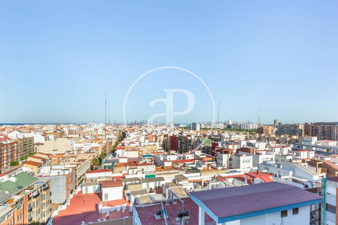 2 bedroom Apartment for sale in Valencia city - € 305,000 (Ref: 9003079)