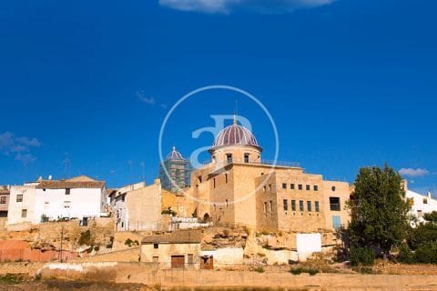 18 sypialnia Willa na sprzedaż w Utiel - 900 000 € (Ref: 9003083)