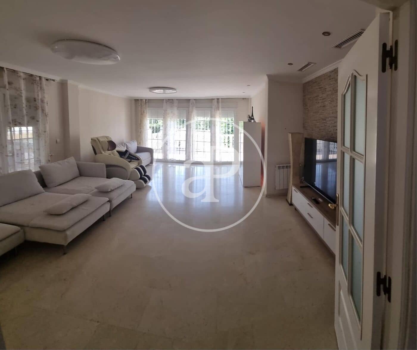 3 soveværelse Villa til salg i L'Eliana med swimmingpool - € 698.000 (Ref: 9003084)