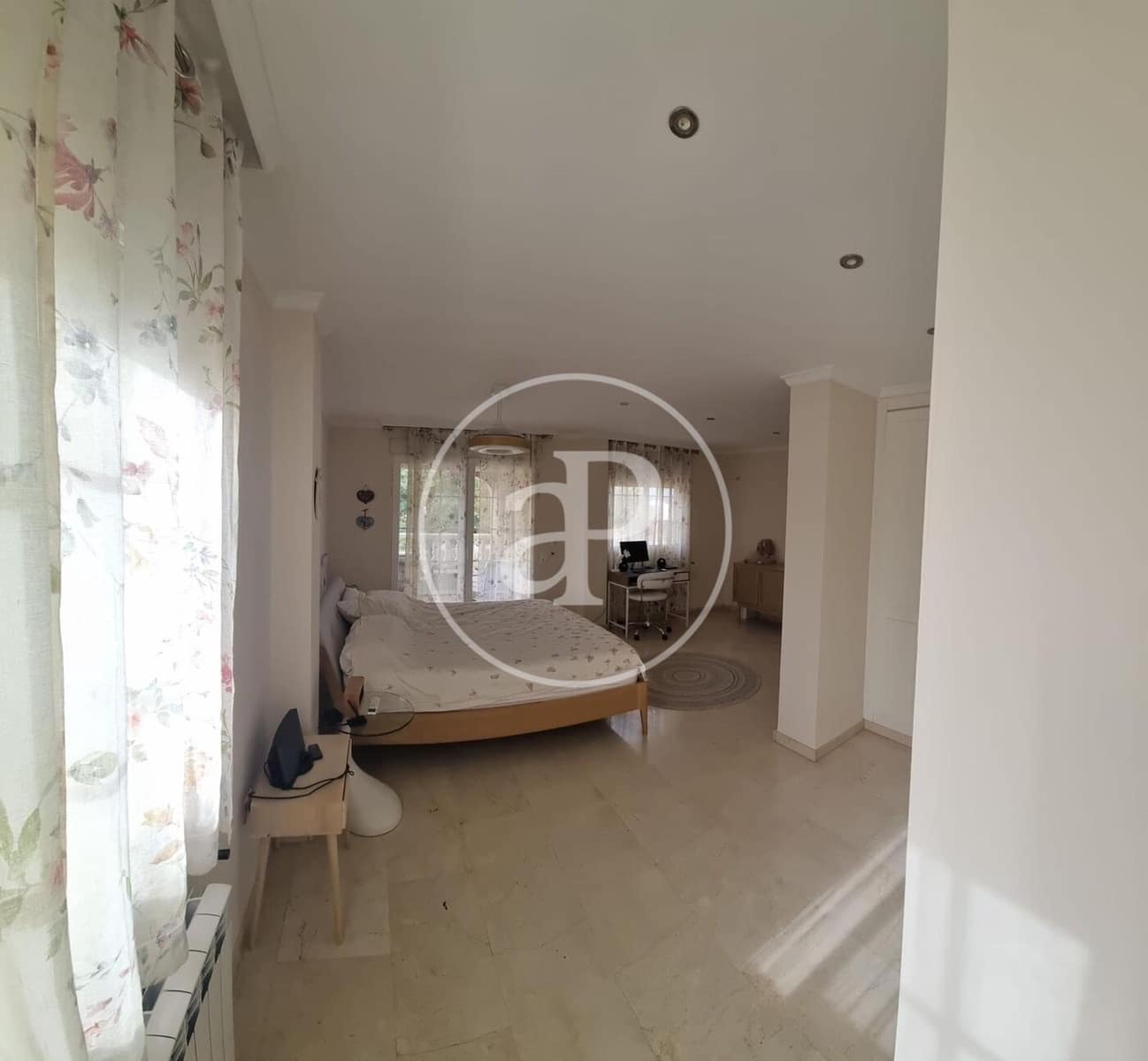 3 soveværelse Villa til salg i L'Eliana med swimmingpool - € 698.000 (Ref: 9003084)