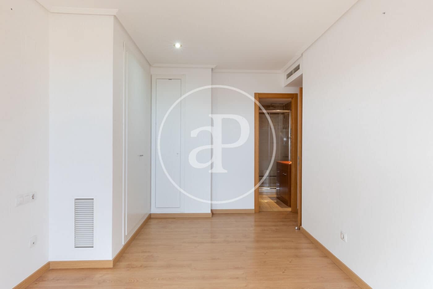 3 bedroom Penthouse for rent in Alboraya / Alboraia with pool - € 3,200 (Ref: 9004978)