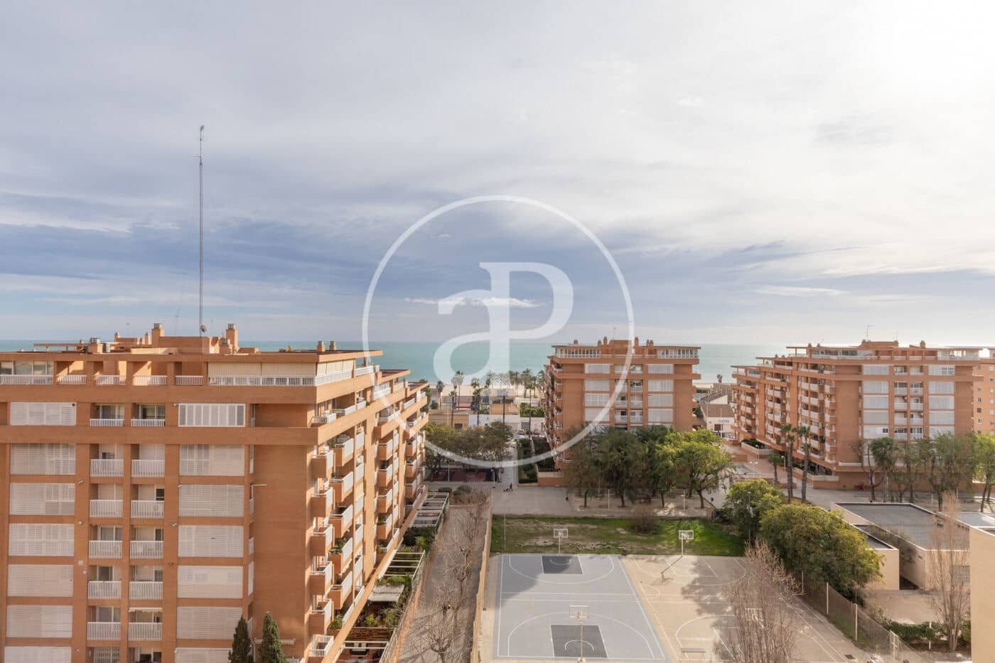 3 bedroom Penthouse for rent in Alboraya / Alboraia with pool - € 3,200 (Ref: 9004978)