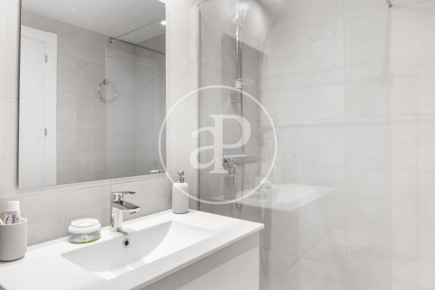 2 soveværelse Lejlighed til leje i Denia med swimmingpool - € 1.400 (Ref: 9004984)