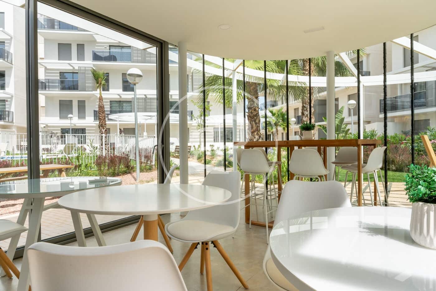 2 soveværelse Lejlighed til leje i Denia med swimmingpool - € 1.400 (Ref: 9004984)