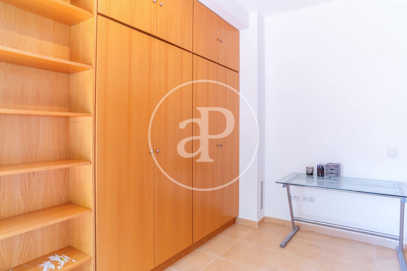 Penthouse de 4 chambres à louer à Betera avec piscine - 2 750 € (Ref: 9012892)