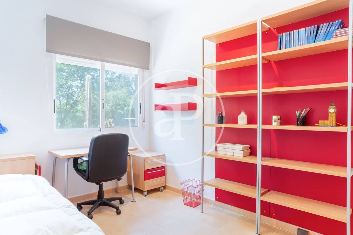 Penthouse de 4 chambres à louer à Betera avec piscine - 2 750 € (Ref: 9012892)