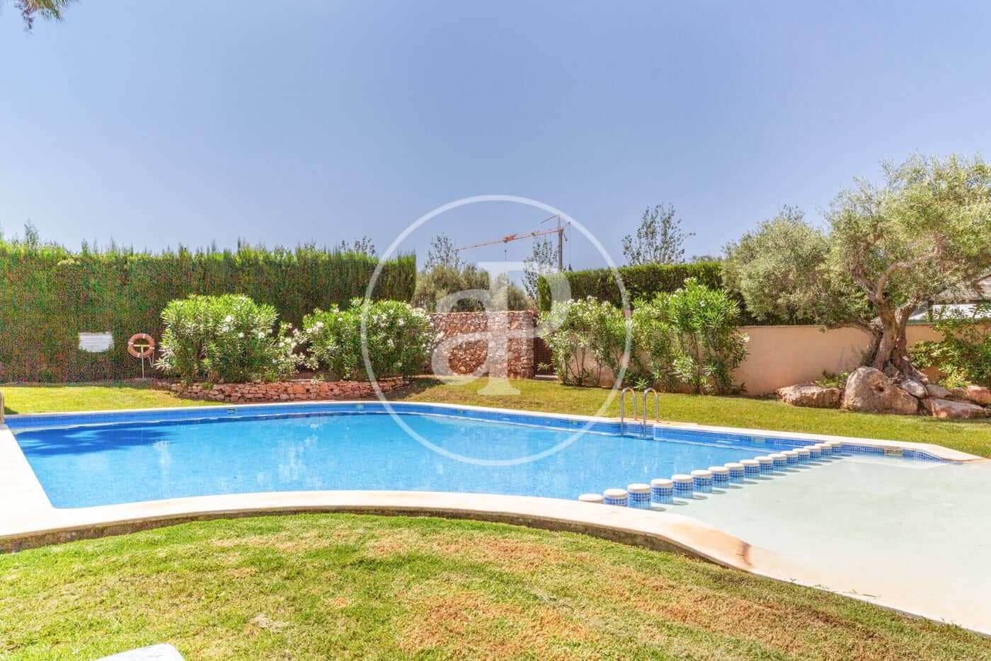 Penthouse de 4 chambres à louer à Betera avec piscine - 2 750 € (Ref: 9012892)