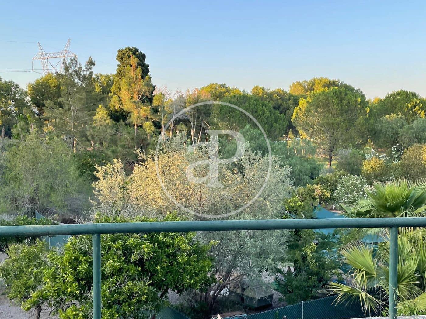 Penthouse de 4 chambres à louer à Betera avec piscine - 2 750 € (Ref: 9012892)