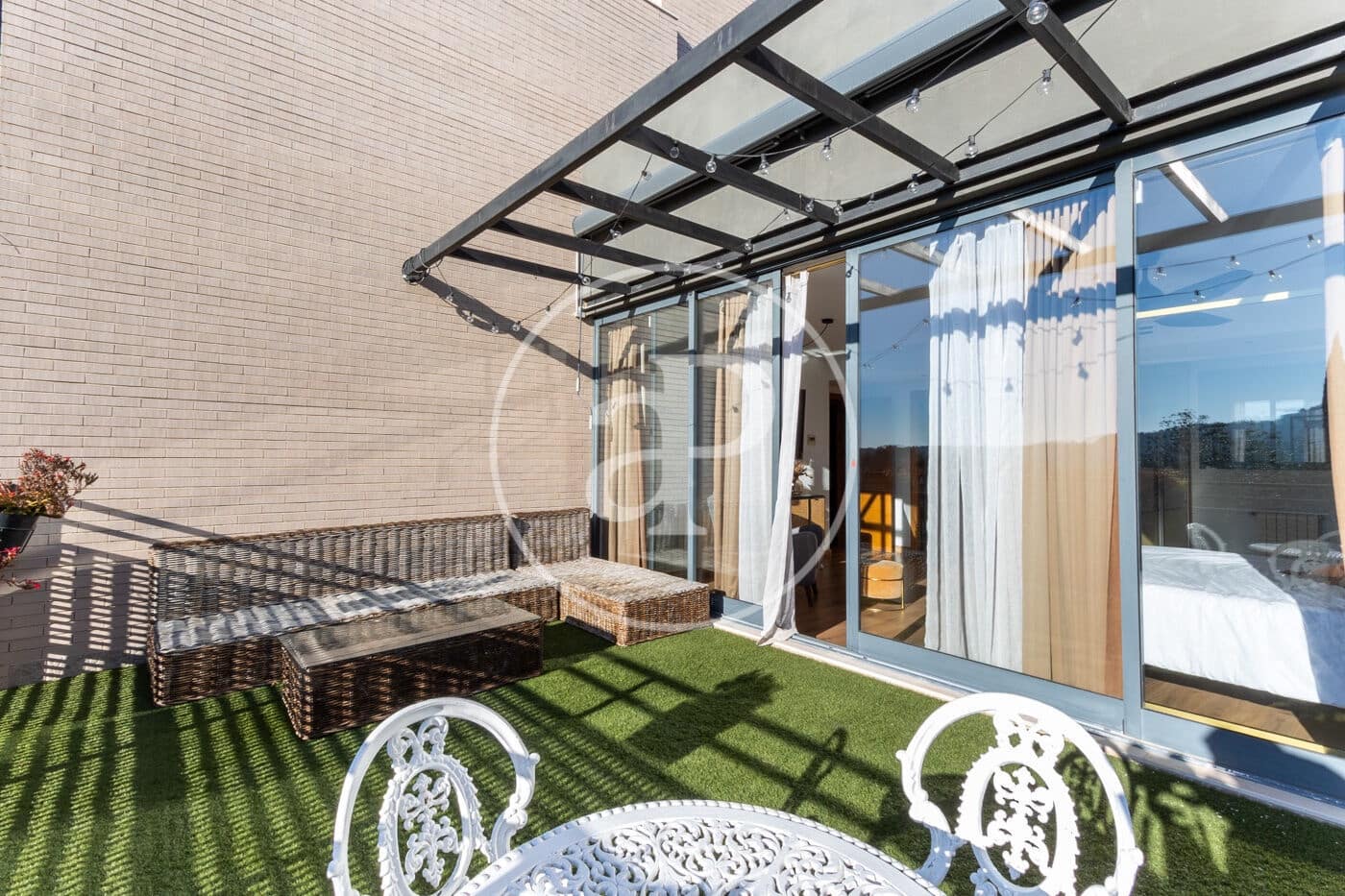 3 soveværelse Villa til salg i Chiva med swimmingpool - € 599.000 (Ref: 9012895)