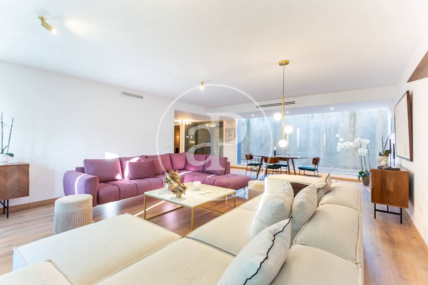 3 soveværelse Villa til salg i Chiva med swimmingpool - € 599.000 (Ref: 9012895)