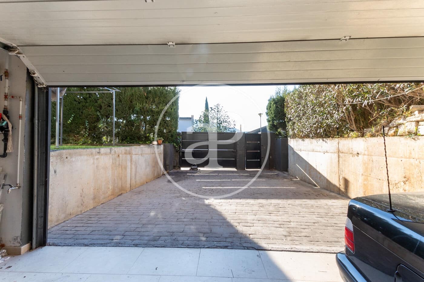 3 soveværelse Villa til salg i Chiva med swimmingpool - € 599.000 (Ref: 9012895)