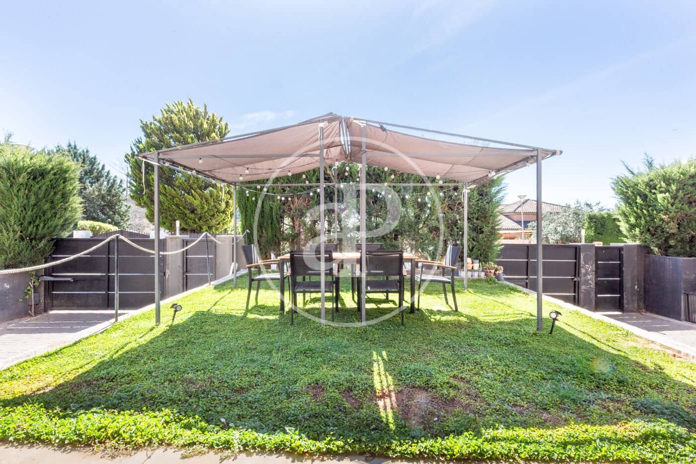 3 sypialnia Willa na sprzedaż w Chiva z basenem - 475 000 € (Ref: 9012895)