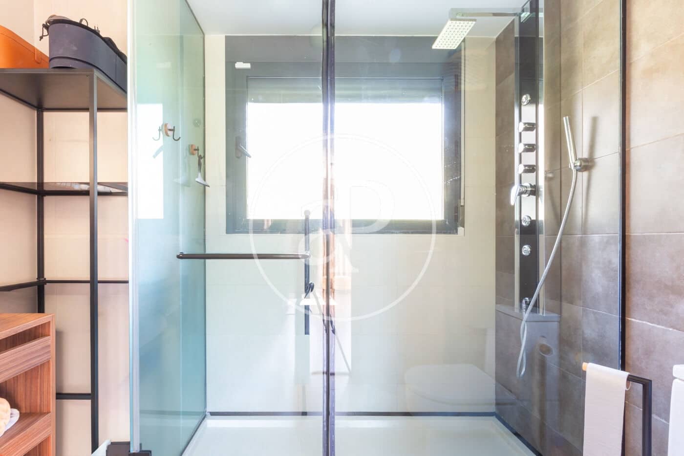 3 sypialnia Willa na sprzedaż w Chiva z basenem - 475 000 € (Ref: 9012895)