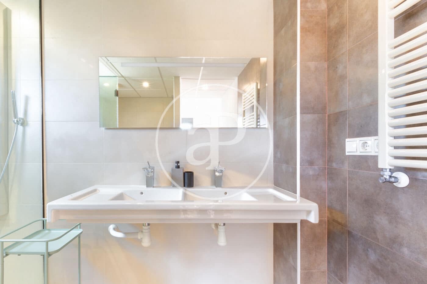 3 sypialnia Willa na sprzedaż w Chiva z basenem - 475 000 € (Ref: 9012895)