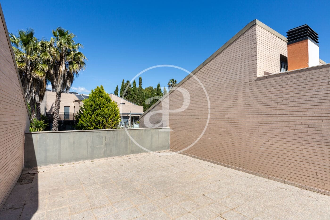 3 sypialnia Willa na sprzedaż w Chiva z basenem - 475 000 € (Ref: 9012895)