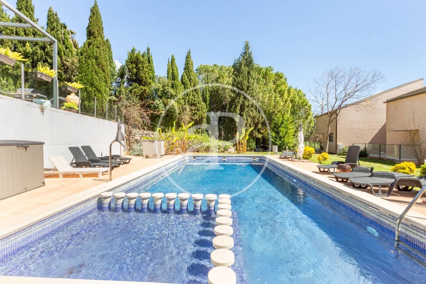 3 sypialnia Willa na sprzedaż w Chiva z basenem - 475 000 € (Ref: 9012895)