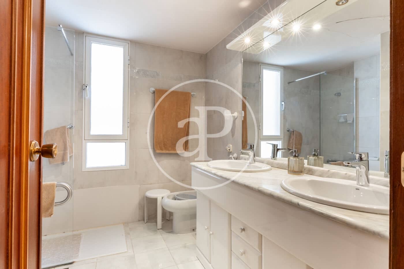 6 soveværelse Lejlighed til salg i Valencia by - € 800.000 (Ref: 9014227)