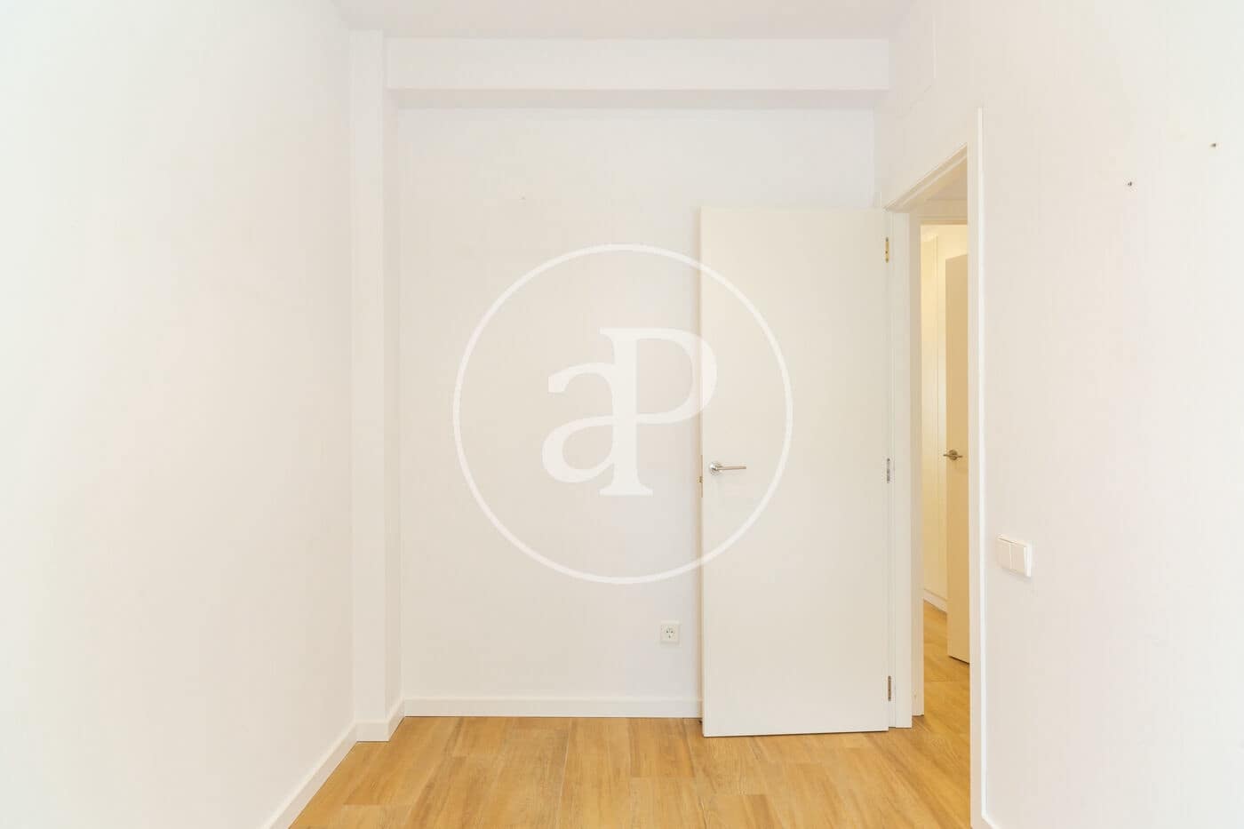 3 soveværelse Lejlighed til leje i Valencia by - € 1.600 (Ref: 9014229)