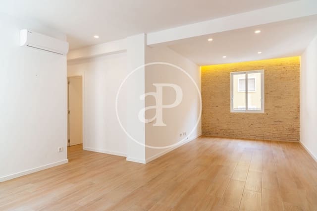 3 soveværelse Lejlighed til leje i Cami Fondo, Valencia by - € 1.600 (Ref: 9014229)