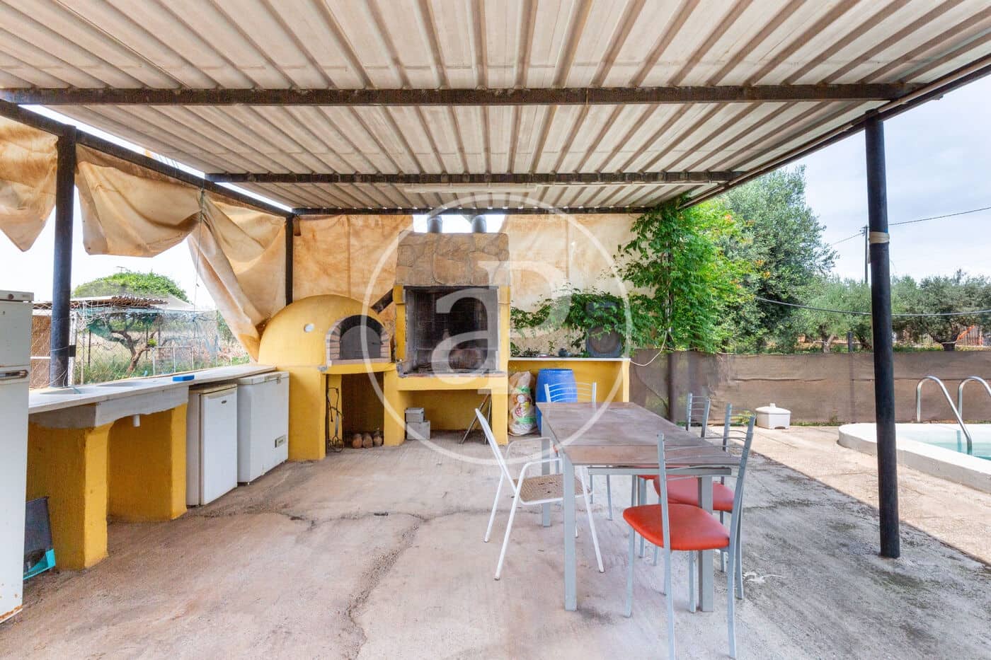 5 soveværelse Villa til salg i Castello de la Plana med swimmingpool - € 299.900 (Ref: 9014231)